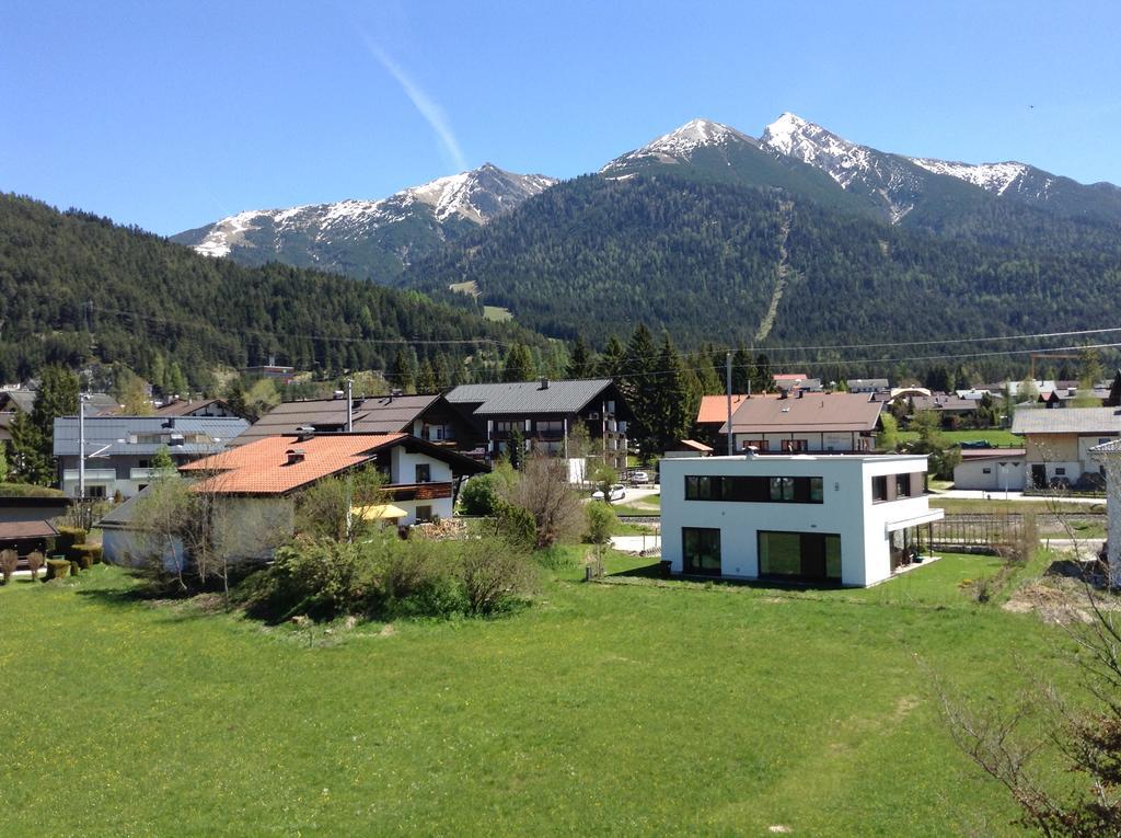 Hotel Garni Almhof Seefeld in Tirol Exterior photo